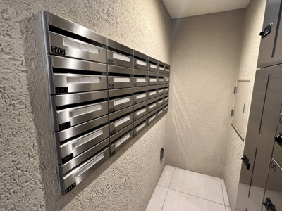 【エントランス】 | MAXIV赤羽WEST