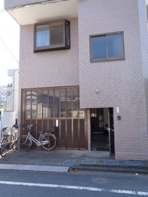 【エントランス】 | 吉田ビル