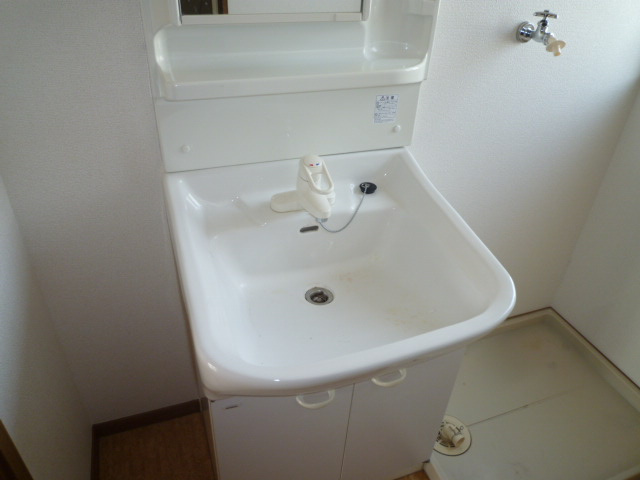 メゾンドソレイユＡの独立洗面台