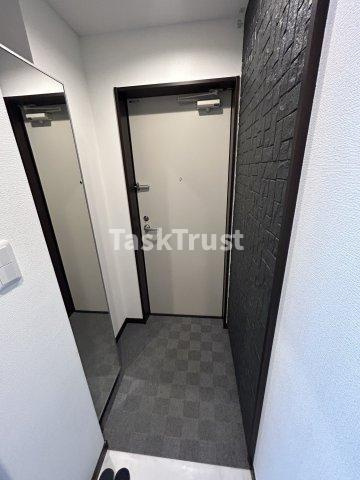 【玄関】 | ヴェルジュ福町グランスイート