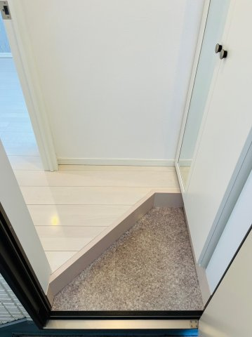 仲介手数料0円！！オリエンタル清水の玄関