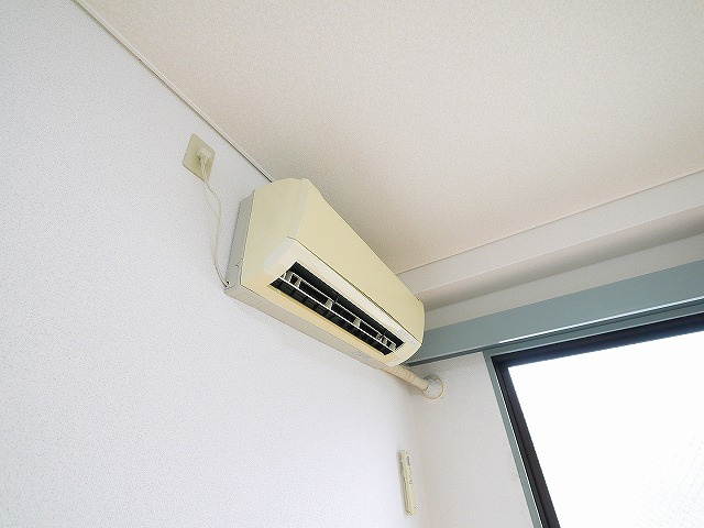 シャンテムーランの設備|エアコン付きのお部屋です