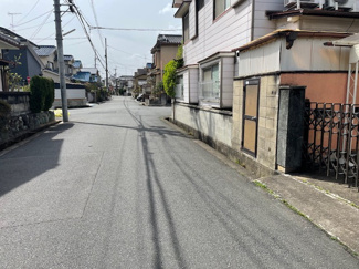【前面道路含む現地写真】