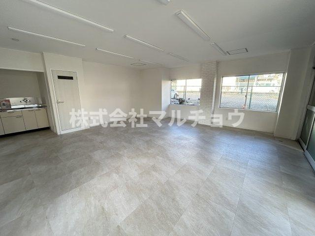 ハイツ伸城のロビー|清潔なロビーです