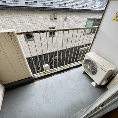 【バルコニー】 | シャトル城町