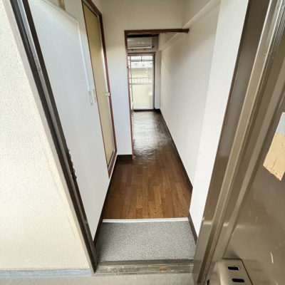 【玄関】 | シャトル城町