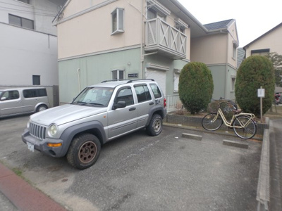 【駐車場】 | クレアトゥールＡ・Ｂ・Ｃ棟 | 駐車スペースもあります