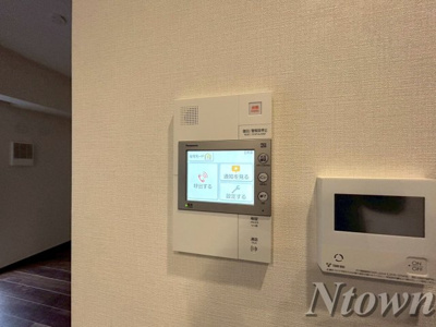 【セキュリティ】 | プレサンス　グラン　栄　THE　TOWER | モニター付きインターフォンです