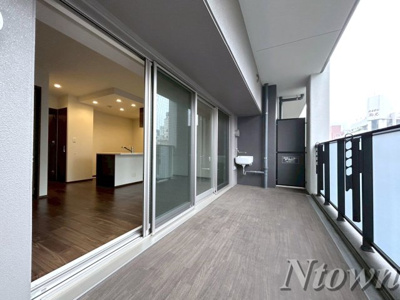 【バルコニー】 | プレサンス　グラン　栄　THE　TOWER | バルコニーからの眺めを楽しみながら食事をしませんか