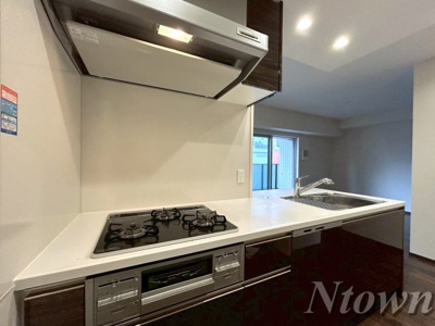 【キッチン】 | プレサンス　グラン　栄　THE　TOWER | キッチンで掃除もラクラク