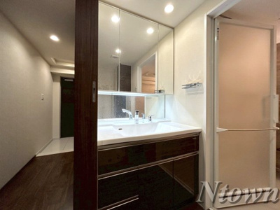 【独立洗面台】 | プレサンス　グラン　栄　THE　TOWER | 独立洗面台です