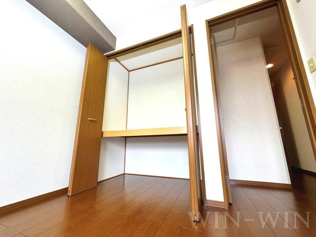エム鷹丘の収納