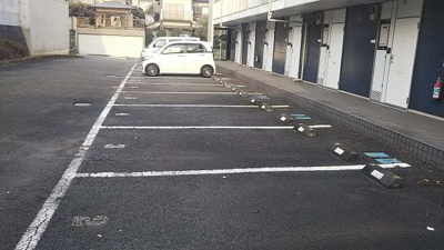 【駐車場】 | リベェールヤマダ