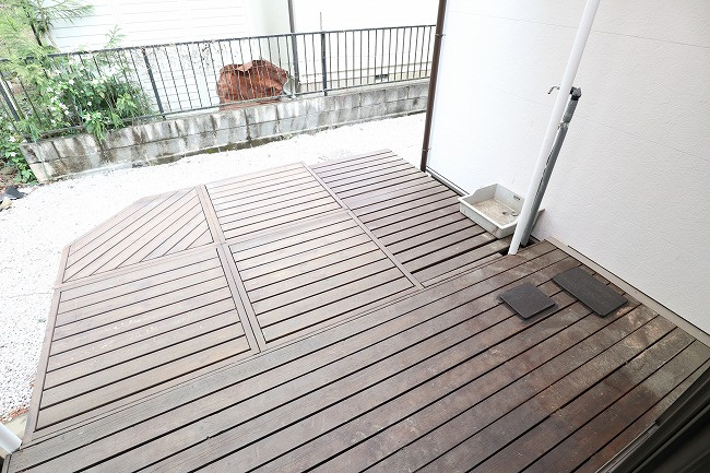 羽西貸家のバルコニー