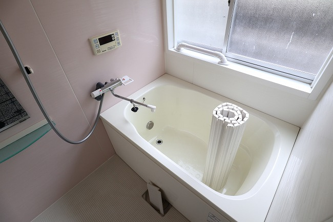 羽西貸家の浴室