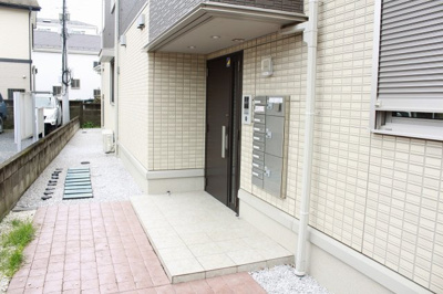 【エントランス】 | ラ・ミューズ朝霞本町