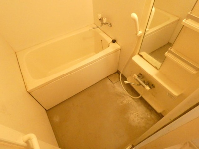 【浴室】 | TEC小作 | 24時間換気機能付きの浴室です。