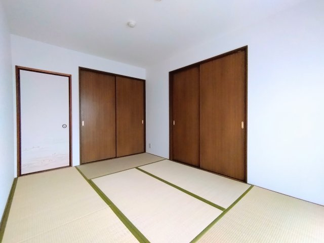 マンション生駒の和室
