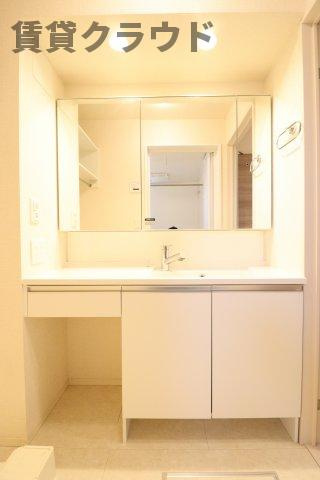 パークサイドＳＯＧＡの洗面所|朝の準備に活躍する、洗髪洗面化粧台！