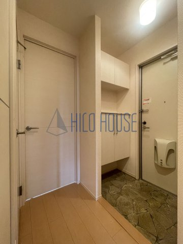 アヴァンセの玄関