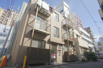 住宅地の中にある静かな立地です。