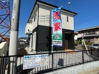 高崎市吉井町南陽台　中古の前面道路含む現地写真
