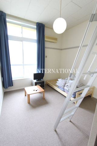 レオパレスグリーンハウスⅢの洋室|※参考画像の為、現況を優先致します。