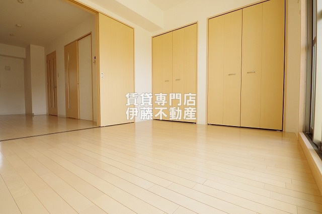 プレステージ金城の洋室