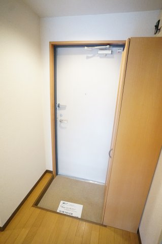 グランピエールK6の玄関