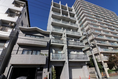 【外観】 | スリーゼ城