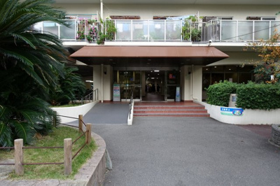 【エントランス】 | ローレルハイツ北天満２号棟 | 管理人さんまたは保安員さんが常駐。安心の24時間有人管理です。