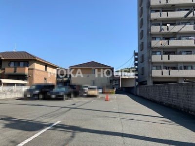 【駐車場】 | グランモア航B棟 | カースペースがあります