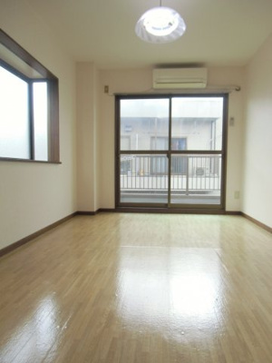 【居間・リビング】 | コーポ長崎