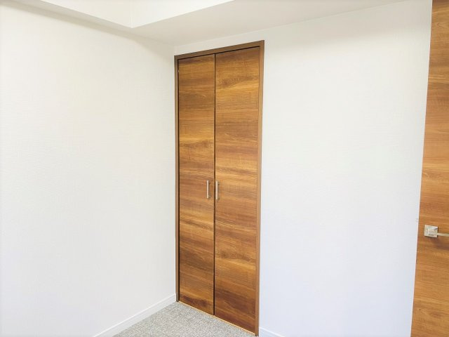 ライオンズマンション京王南大沢の収納|～収納力の高いクローゼット完備～