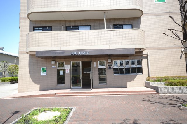 リーガル堺2のエントランス