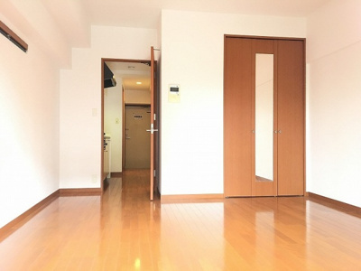 【居間・リビング】 | イルマーレ博多　★プライスホームなら仲介手数料が割引価格です★