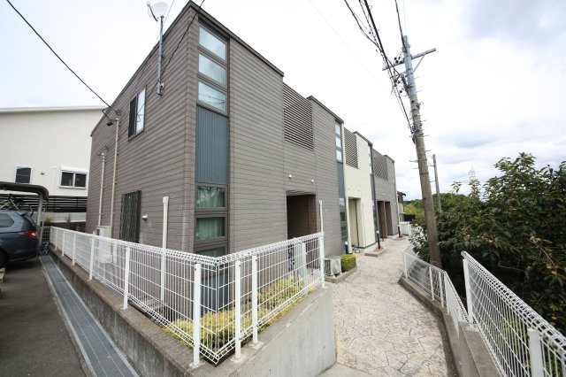 ジェイドサイドⅡの外観