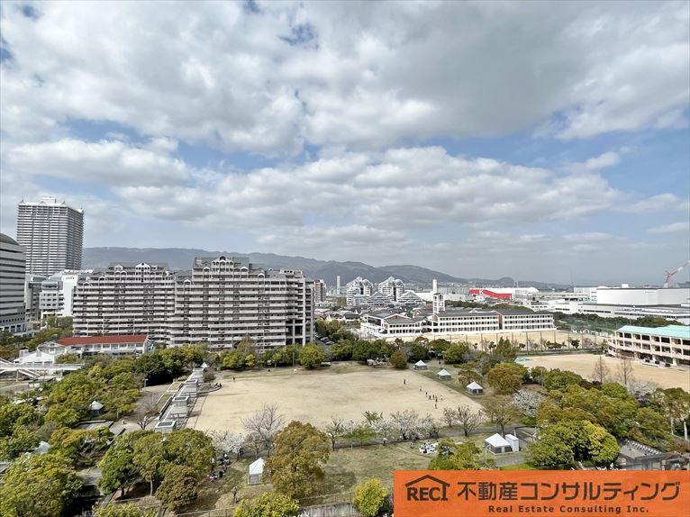 RICイーストコート7番街2番館の展望