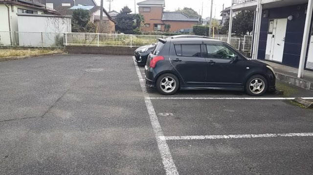 【駐車場】 | リベェールヤマダ2