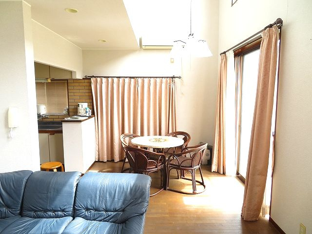 高知市 横浜新町一丁目 中古戸建てのダイニング