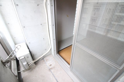 【バルコニー】 | ピッコロモンド | 南向きベランダ