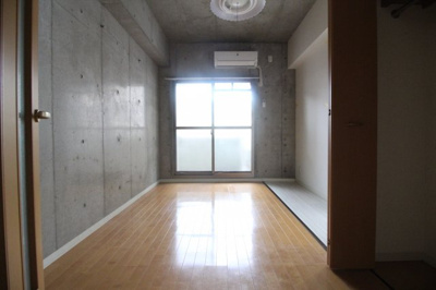 【内装】 | ピッコロモンド