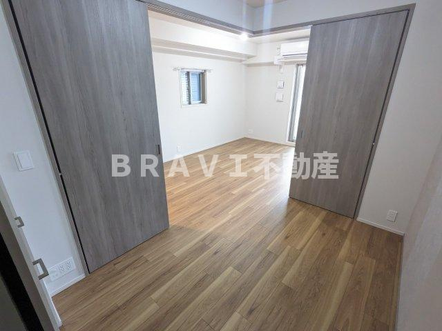 Vievle靭公園Q BRAVI不動産の寝室