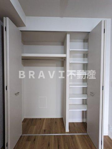 Vievle靭公園Q BRAVI不動産の収納