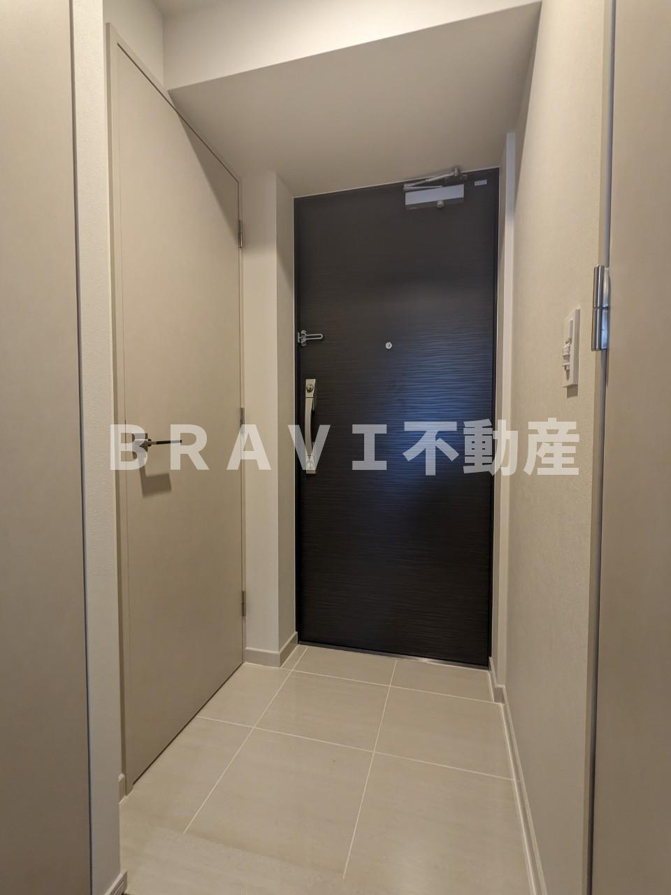 Vievle靭公園Q BRAVI不動産の玄関