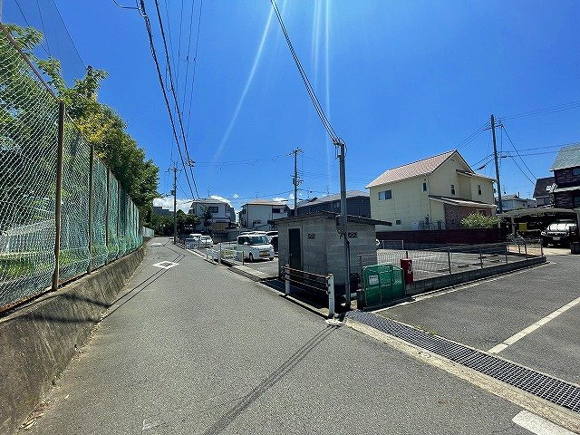 出合モータープールの駐車場