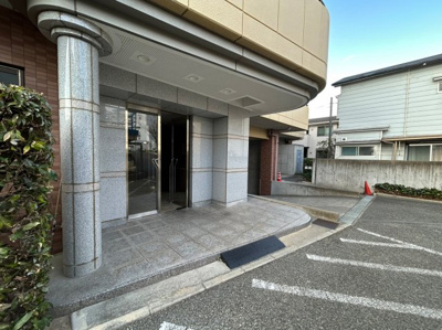 【エントランス】 | アズコート園田