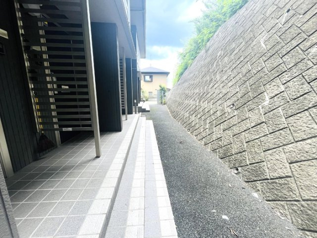 【エントランス】 | マロニエＫＩＮＵ