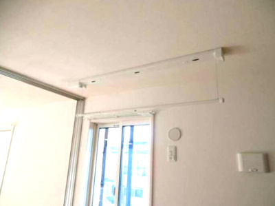 【内装】 | メルベーユ | 室内物干し