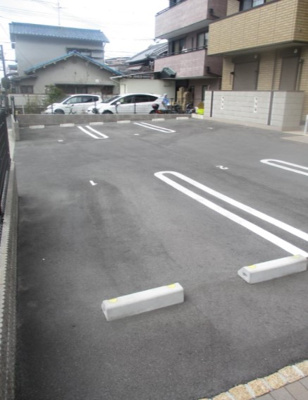 【駐車場】 | メルベーユ